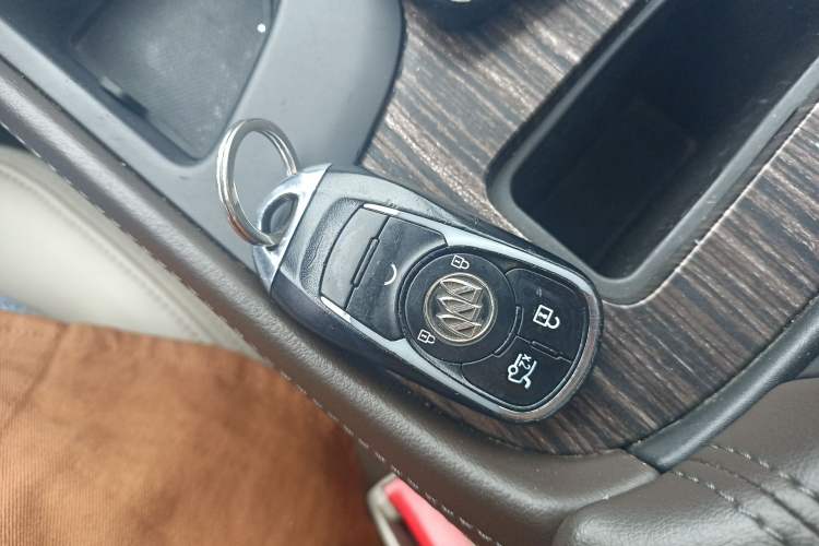 Used Buick LaCrosse 2016 Revised 20T Leading Edition Vehicle Key