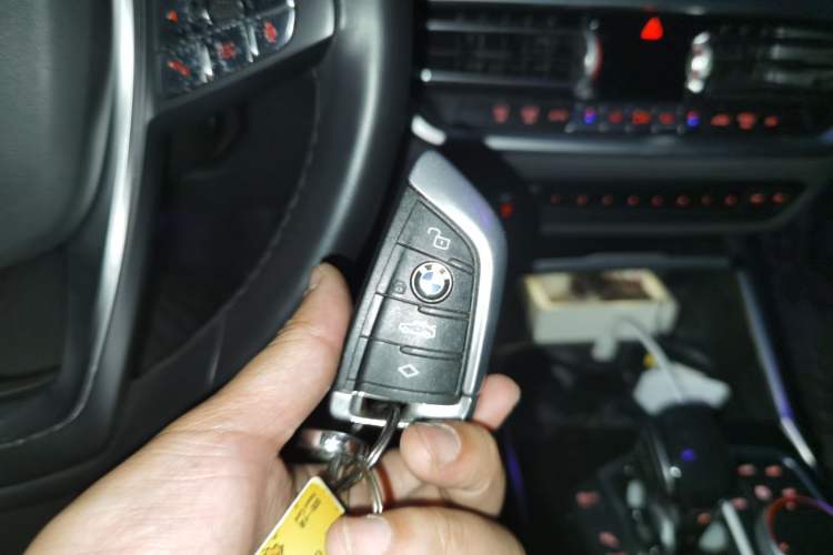 Used BMW 3 Series 2020 325Li First Edition Vehicle Key