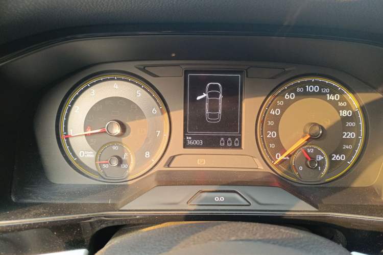 Used Volkswagen Lavida 2019 1.5L Automatic Comfort Edition China VI Standard Instrument Cluster