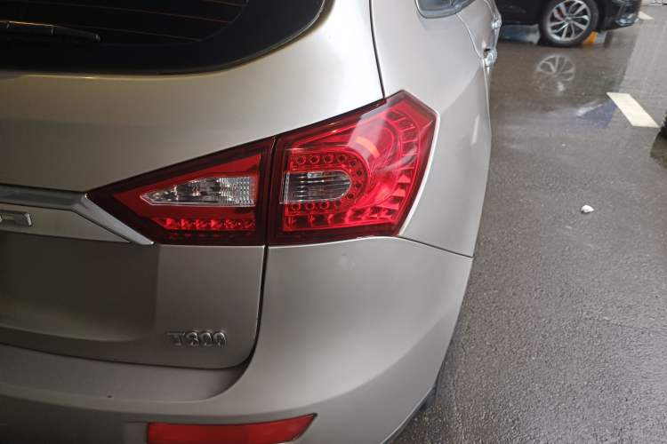 Used Zotye T600 2016 1.5T Manual Luxury Edition