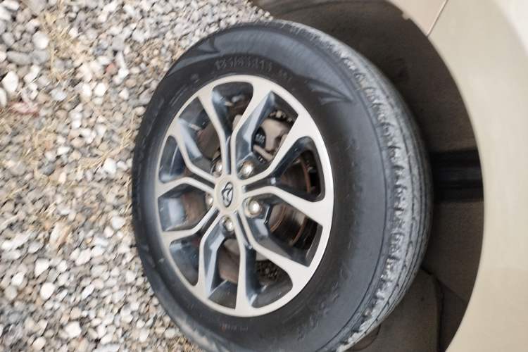 Used CHANGAN KAICHENG Oushang A600 2016 1.5L Manual Elite 7-Seater