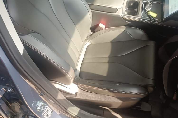 Used XPeng P5 2024 500 Smart Drive Edition Right Front Seat