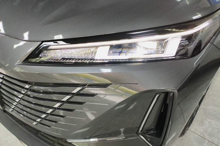 Used Changan Eado 2025 Blue Whale 1.5T 500Bar Prestige Model