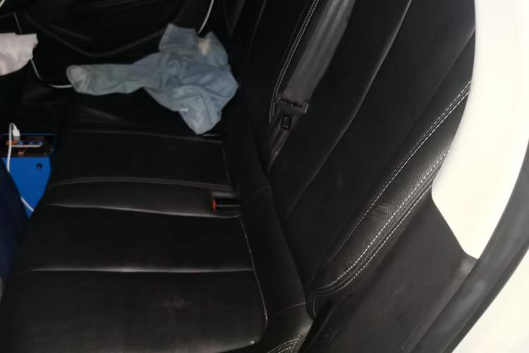 Used Peugeot 308 2016 1.6L Manual Fashion Edition