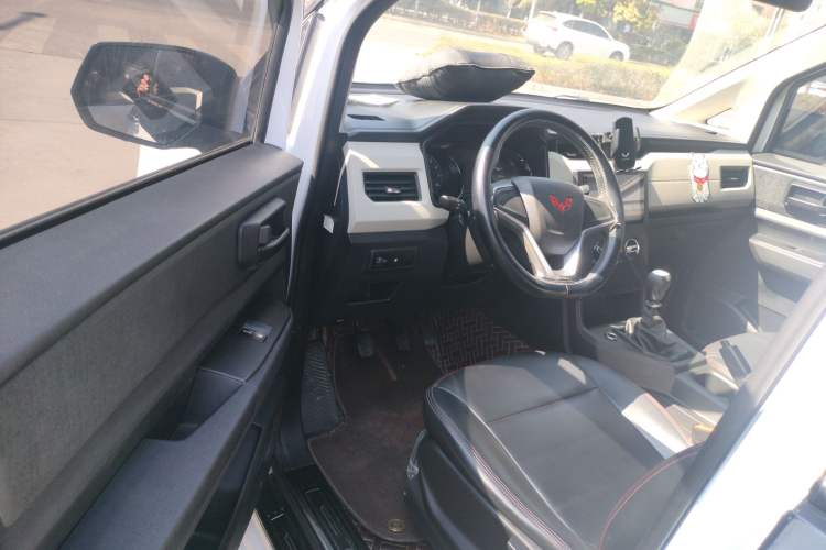 Used Wuling Zhengcheng 2021 1.5T Manual Comfort Version