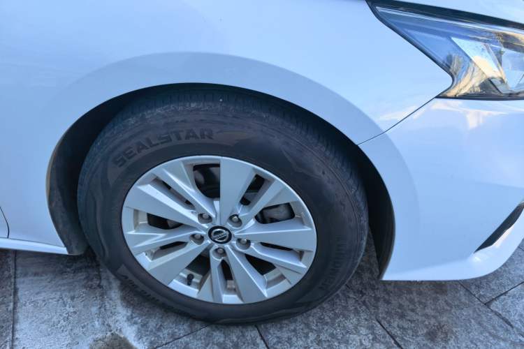 Used Nissan Teana 2019 2.0L XL Comfort Edition Right Front Wheel Hub