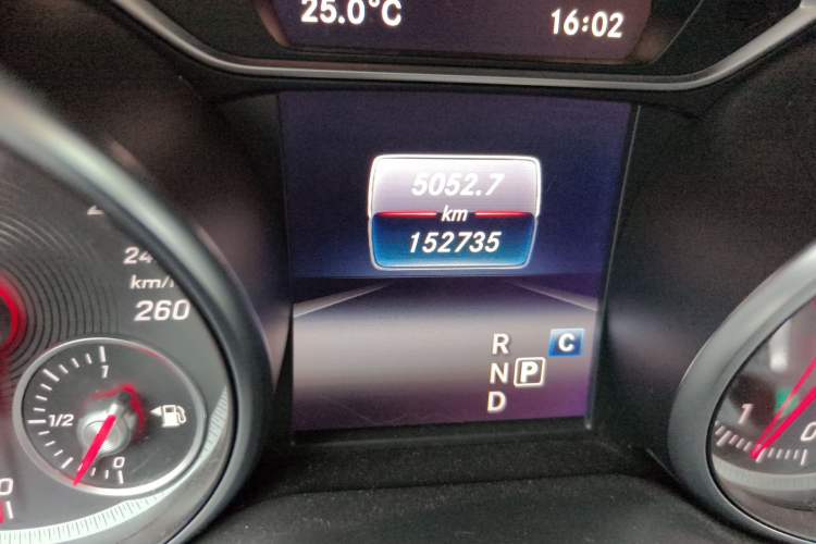 Used Mercedes-Benz CLA 2016 CLA 200 Style Edition Odometer Close Up