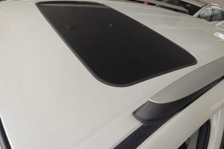 Used Toyota RAV4 2016 2.0L CVT Two-Wheel Drive Fashion Edition China V Standard