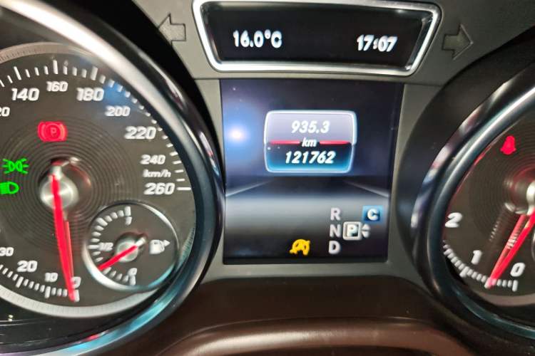 Used Mercedes-Benz GLS 2018 Refreshed GLS 400 4MATIC Dynamic Edition Odometer Close Up