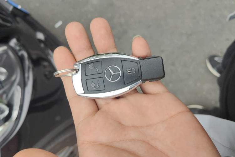 Used Mercedes-Benz GLC AMG 2018 AMG GLC 63 4MATIC+ Vehicle Key