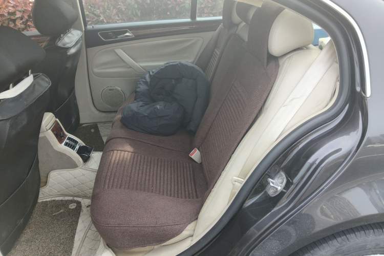 Used Volkswagen Passat 2009 1.8T Automatic Luxury Edition
