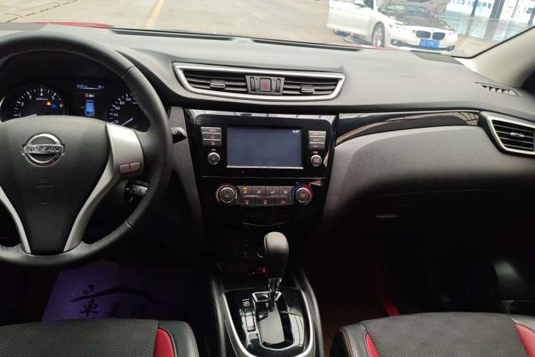 Used Nissan Qashqai 2017 2.0L CVT Smart Enjoyment Version China VI Standard Audio And AC Panel