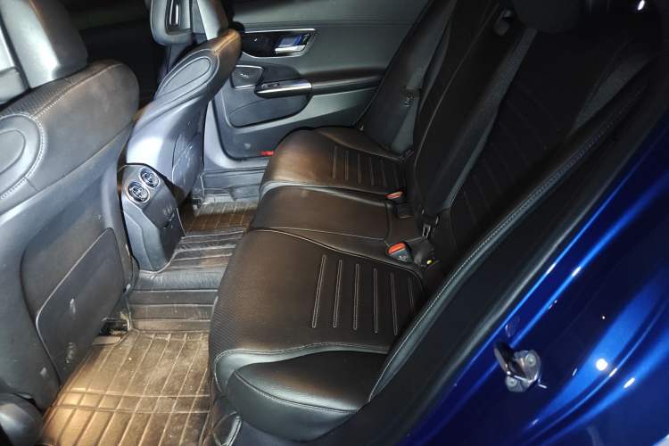 Used Mercedes-Benz C-Class 2022 C 200 L Sport Edition Left Rear Seat