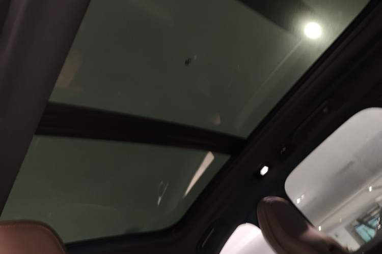 Used Volvo XC60 New Energy 2024 T8 Plug-in Hybrid Long-Range All-Wheel Drive Smart Luxury Edition