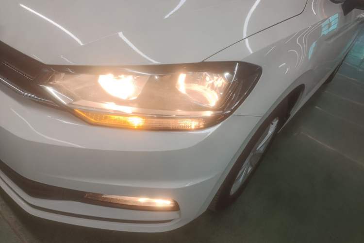 Used Volkswagen Touran 2018 Volkswagen Touran L 280TSI DSG Style Edition 7 Seats China V Emission Standard Left Front Headlight