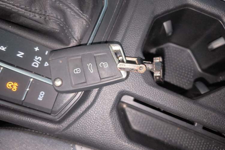 Used Volkswagen Lavida 2024 300TSI DSG Full-Comfort Edition