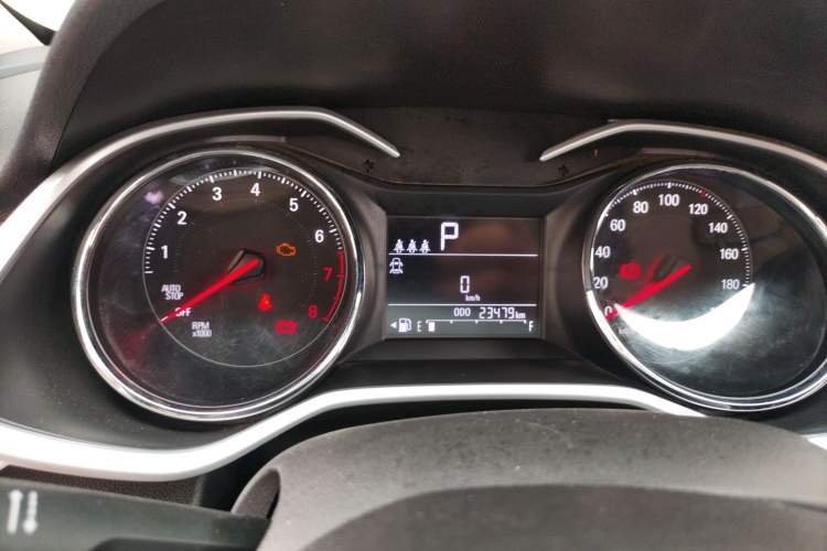 Used Chevrolet Cavalier 2022 325T Automatic Enjoyment Edition Instrument Cluster