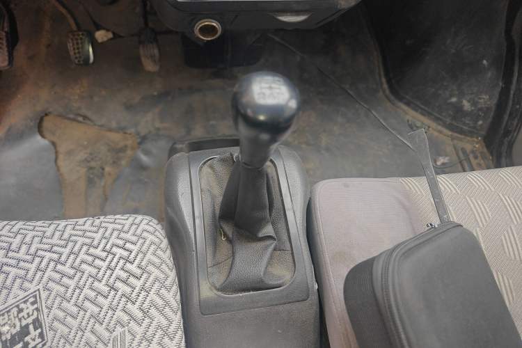 Used Wuling Rongguang 2012 1.2L Extended Basic Version LJY