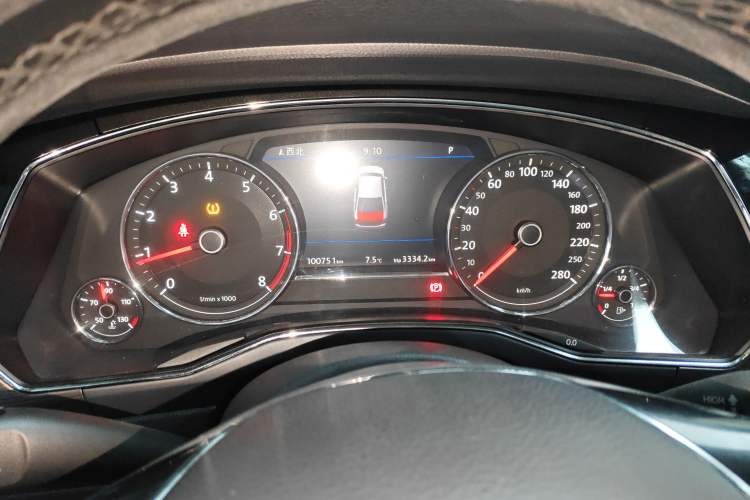 Used Volkswagen Phideon 2019 380TSI Two-Wheel Drive Business Edition China VI Standard Instrument Cluster