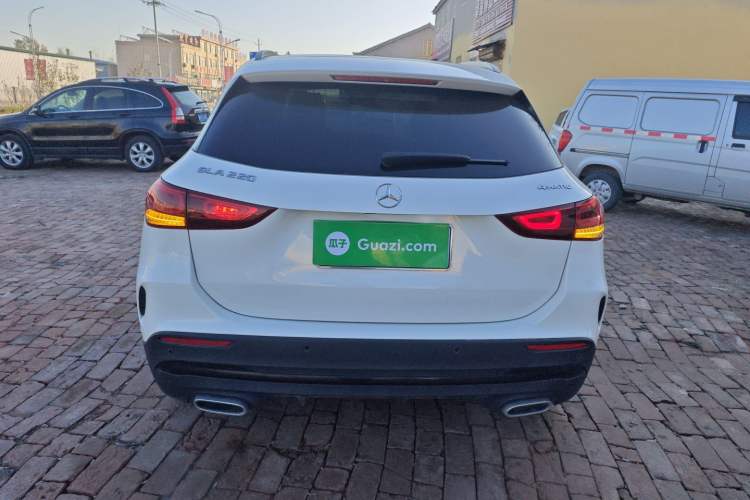 Used Mercedes-Benz GLA 2023 GLA 220 4MATIC
