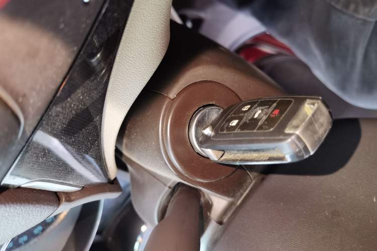 Used Buick Regal 2015 2.0L Leading Fashion Edition