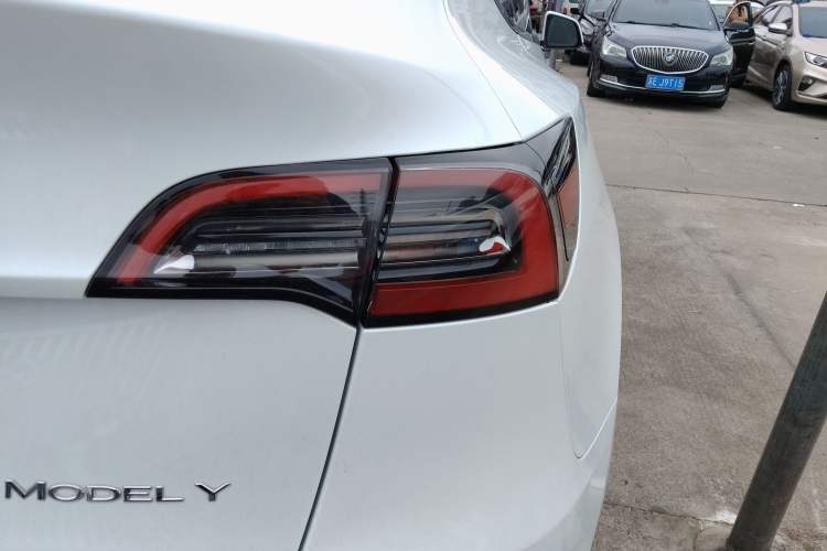 Used Tesla Model Y 2022 Revised Version Long-Range All-Wheel Drive
