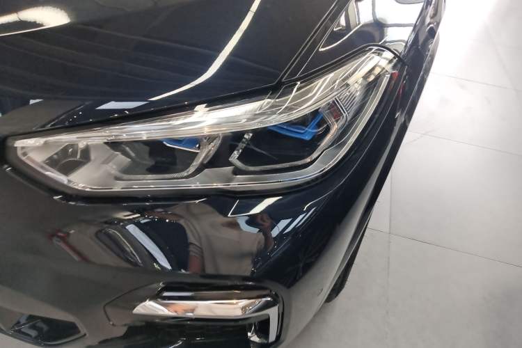 Used BMW X5 2022 Restyled xDrive 40Li M Sport Package
