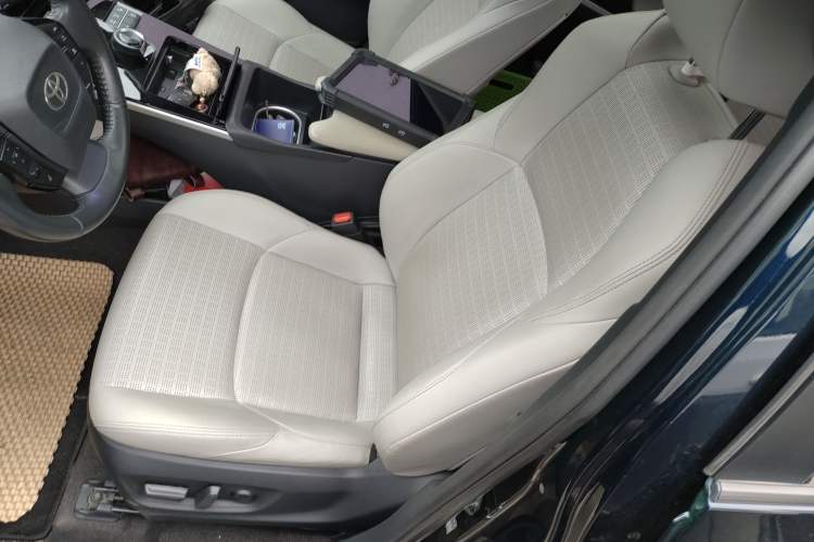 Used Toyota FAW Toyota bZ4X 2022 Two-Wheel Drive Long-Range PRO Version
