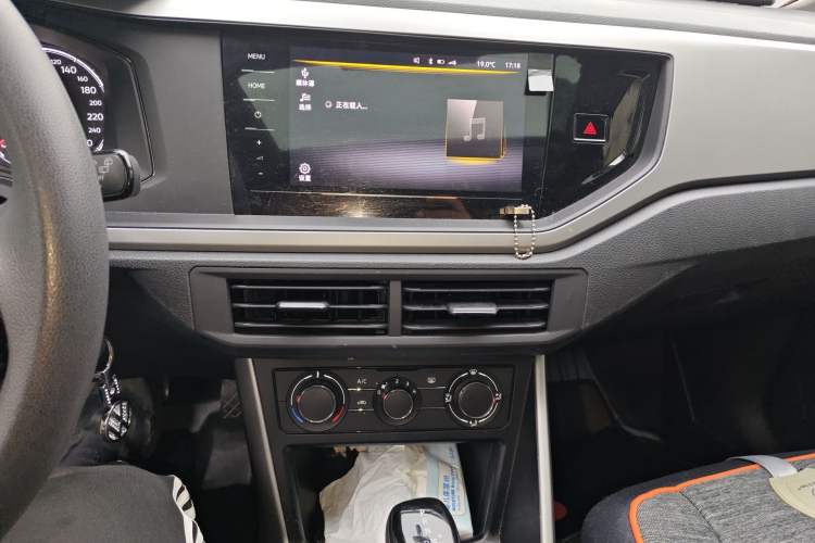 Used Volkswagen Polo 2021 Plus 1.5L Automatic Panoramic Enjoyment Edition Audio And AC Panel