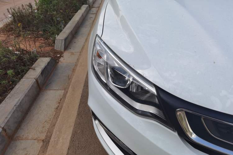 Used Geely Auto Vision 2019 Upgraded Model 1.5L Automatic Prestige Version China V Standard