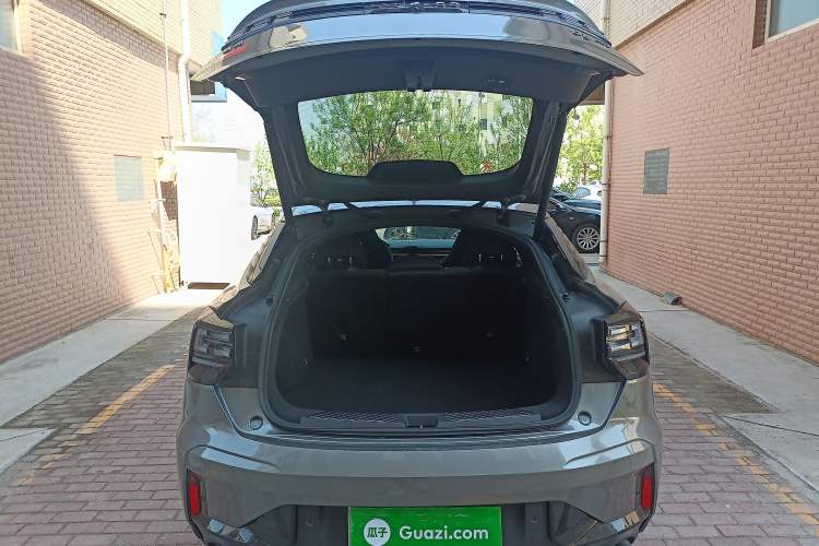 Used Lynk & Co 05 2020 2.0TD Four-Wheel Drive HypeHalo
