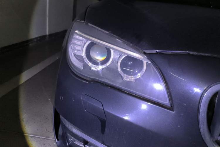 Used BMW 7 Series 2014 730Li Premium Edition Right Front Headlight