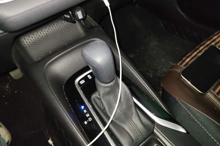 Used Toyota Corolla 2023 1.8L Smart Electric Hybrid Dual-Motor Elite Edition Gear Lever