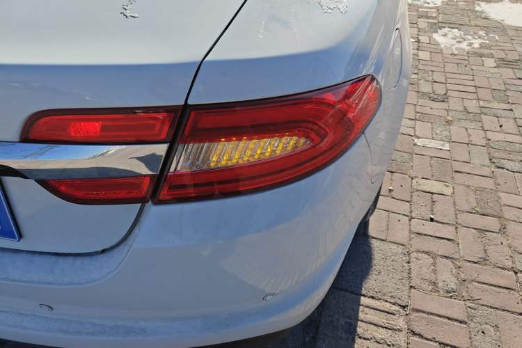 Used Jaguar XF 2015 XF 2.0T Luxury Edition