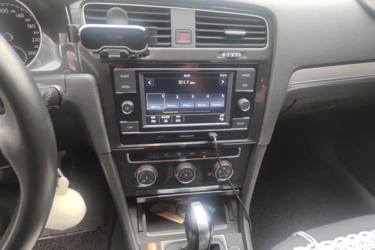 Used Volkswagen Golf 2018 1.6L Automatic Comfort Model
