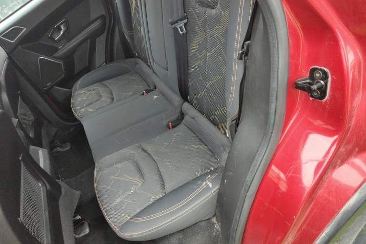 Used Land X7 2016 2.0T Panoramic Deluxe Edition
