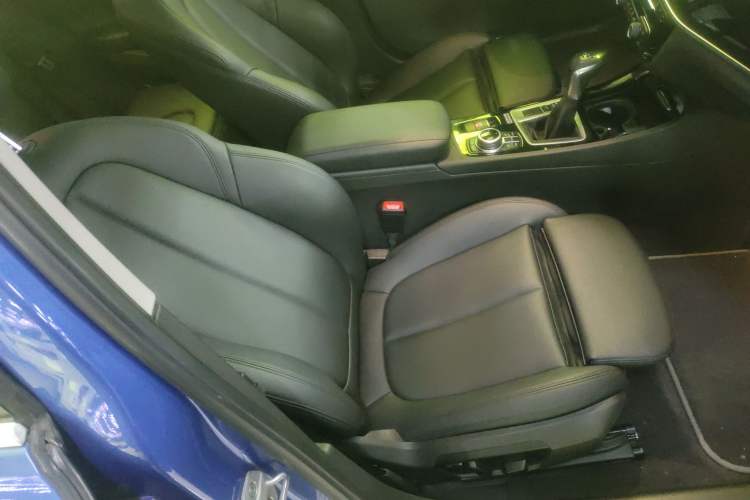 Used BMW 1 Series 2017 118i Design Package Model