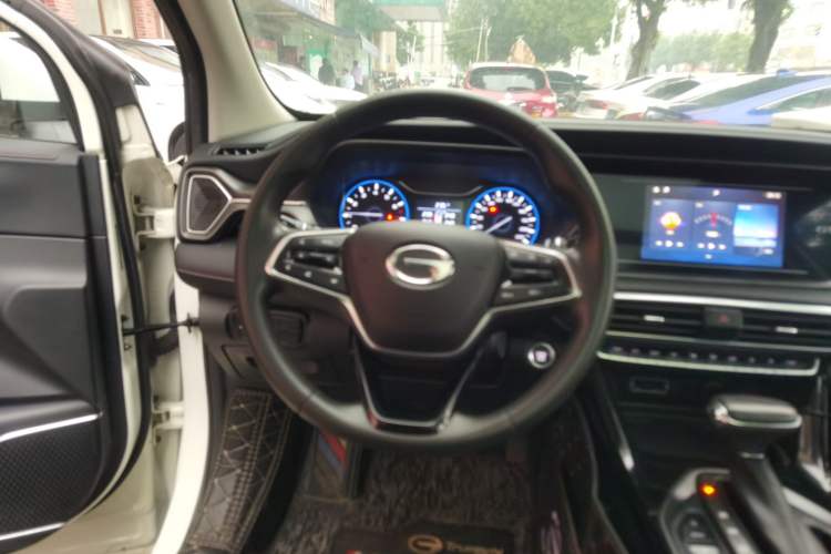 Used GAC Trumpchi GS4 2020 270T Automatic Elite Tech Edition Steering Wheel