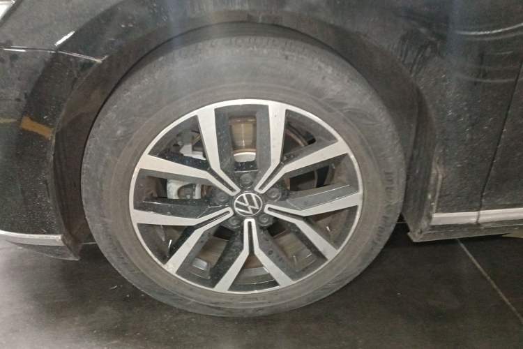 Used Volkswagen Magotan 2020 330TSI DSG Leading Model
