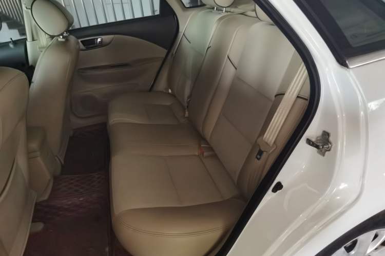 Used Buick Excelle 2015 1.5L Automatic Classic Model