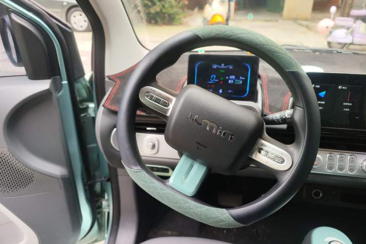 Used CHANGAN NEVO Lumin 2022 155 km – Refreshingly Sweet Edition Steering Wheel
