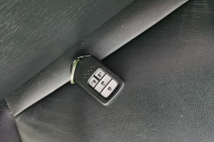 Used Honda Odyssey 2017 2.4L Smart Edition Vehicle Key