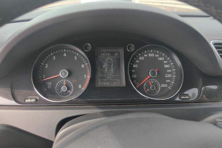 Used Volkswagen Magotan 2013 1.8TSI Luxury Model