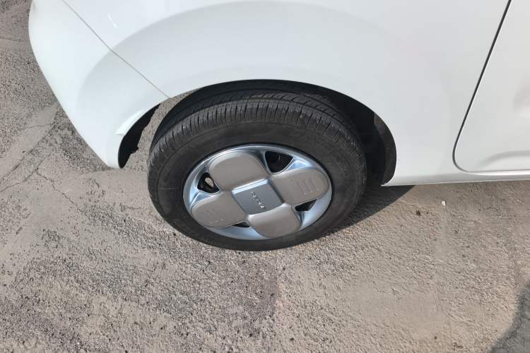 Used Geely Galaxy Panda 2024 Panda Mini 200km Endurance Bear
