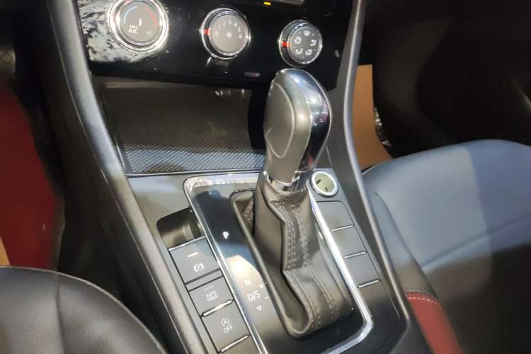 Used Volkswagen Bora 2021 1.5L Automatic Comfort Smart Connect Edition
