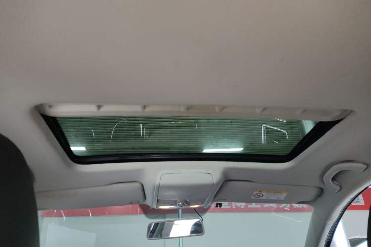 Used Volkswagen Sagitar 2017 230TSI Automatic Comfort Version