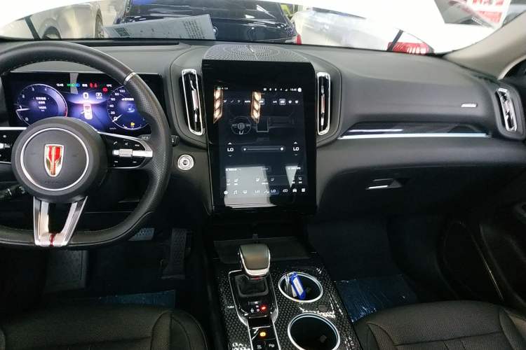 Used Hongqi HS3 2023 2.0T All-Wheel-Drive Youwei Version
