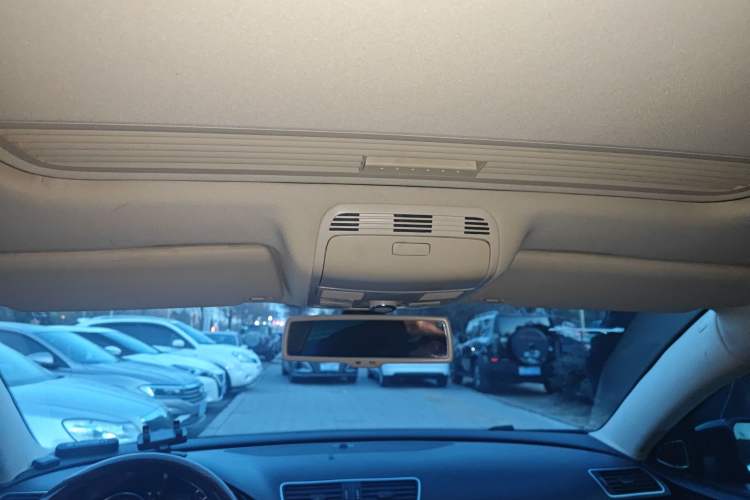 Used Volkswagen Magotan 2013 3.0 FSI Flagship Model Headliner