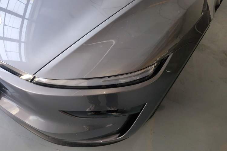 Used Tesla Model Y 2025 Rear-Wheel-Drive Version
