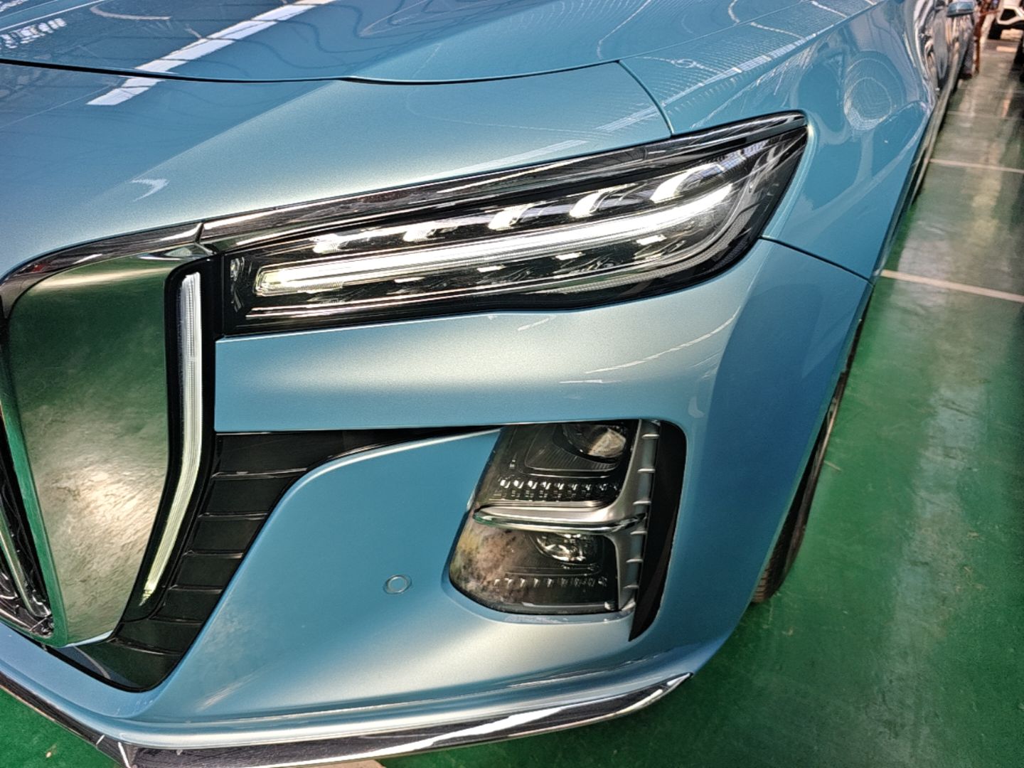 Hongqi H5 2023 1.5T HEV Smart Connect Flagship Edition - Chinese Trim Chang — снимка 8